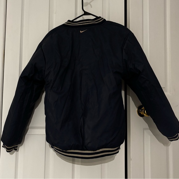 Retro Toronto Maple Leafs Reversible Nike Varsity Bomber Winter Jacket Kids - Picture 4 of 6